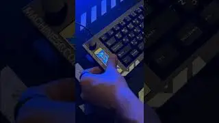 Machine56 / Cyberpunk themed custom keyboard - Keychron Q65