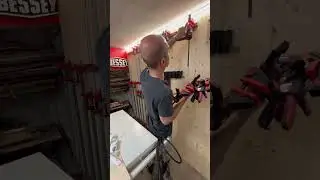 Quando il legno può sembrare un’ossessione io ci vedo soltanto una passione. Parafanghi in legno