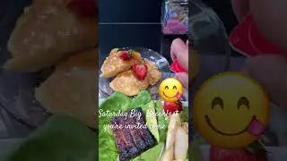 🌸Sausage ✨eggs over easy ✨hungry jack pancake, ✨yogurt, cut up fruit ✨buttery grits ￼🌸