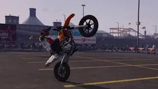 Parking Lot Stunt Show - GTA V