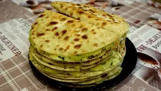 Kystybyy is a dish of Tatar cuisine. Mashed potatoes in pita bread