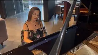 Spanish Eyes 🎼🎹