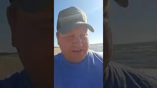 Море выбросило ящик гранаты СССР