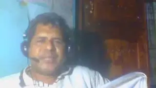 Menyanyikan lagu DU nya Peter Maffay
