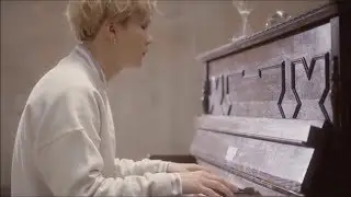 Как играть на пианино  BTS