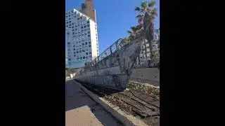 Walk Bay Beach in Tel aviv