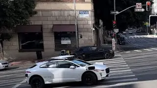 Driverless Taxi & Seafoods, Nov 2024 Day 6 in LA