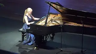 I.-S. Bach Prelude and Fugue in a moll, Book II, BWV 889, performer Menshikova Sofya