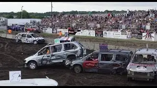Van Wars at Benton County Demo Derby, the crowd was going wild.