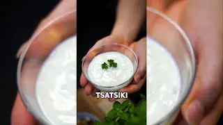 FRISCHES Tsatsiki wie bei deinem LIEBLINGSGRIECHEN 🥒🧄