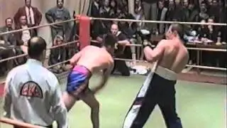 12. Алмаз Гисмеев (Россия) - Адам Ватт (Австралия). Профессиональный бой. 1994 год. Мурманск