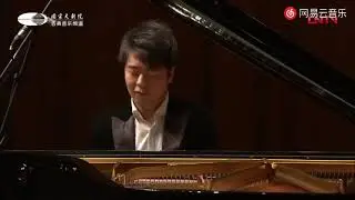 Liszt - La Campanella performed by Lang Lang