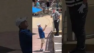 Unending hugs 🤗 from Tom the mime