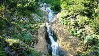 Cascada cailor si lacul Stiol