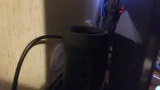 Приходит басс пердящий...
