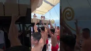 Пенная вечеринка на корабле в Кемере. Пятница началась 🏖️