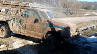 ТАНКИ ГРЯЗИ НЕ БОЯТСЯ