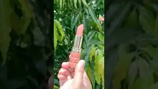 SWATCHING VIRAL MILANI COLOR FETISH MATTE LIPSTICK 