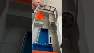 Электромеханическая игрушка полицейский катер Notruf 110 Schuco Германия