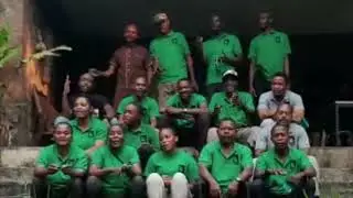 Lola Staff Singing