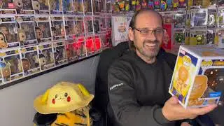 The Funko Box is here.    worth a watch.  a couple of Chases some surprising pops