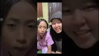 [ D.M ] (^_^) ‼️ Beautiful little sister is live with her sister. She didn't realize that her bob...