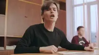 Девки, псс, есть ручка?