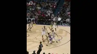 Cameron Payne with the High Off the Window Layup!! 