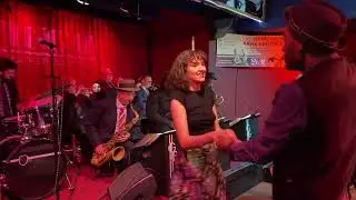 SWING 46 GEORGE GEE