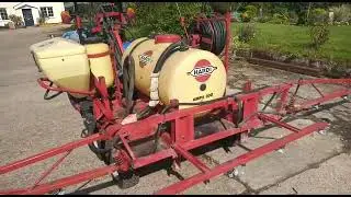 Hardi Sprayer w/ SCH 4 wheel trailer