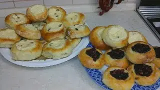 Ватрушки с творогом и повидлом