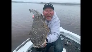 92CM BIG FLATHEAD caught on Mini Glidebait