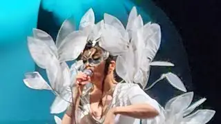 björk • Future forever - live (Cornucopia tour - Prague, September 16, 2023)