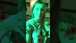 Что бы быть счастливой.