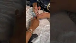I love getting my nails done 💅🏽 🥰
