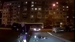 ГЕНИАЛЬНАЯ ЯЖМАТЬ. ТАК СПЕШИЛА, ЧТО ПРИВЯЗАЛА РЕБЕНКА ВЕРЕВКОЙ. КАЗАНЬ