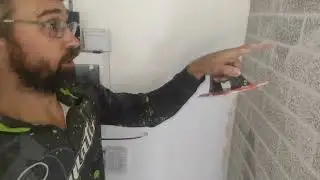 Затирка фасада АМК теркой для затирки межплиточных швов