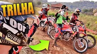 Subindo Morro naTrilha de Moto (Cortando Giro)