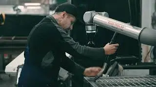 Cobot op een track: Elektrolas Cobotoplossing #cobot #innovation #welding #technology