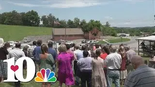 Claiborne County church still holds services after fire