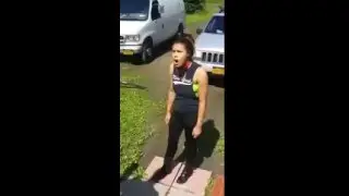 Что будет если НАДЕТЬ СОБАЧИЙ ЭЛЕКТРИЧЕСКИЙ  ошейник?