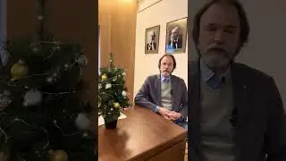 Худрук Театра Гоголя Антон Яковлев поздравляет с Новым годом