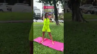 Stretching | Chebyjane #shorts #yoga #flexibility