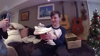 YEEZY CHRISTMAS - opening Boost 350 V2’s for Christmas