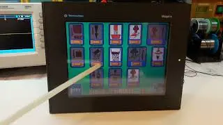 Panel HMI Telemecanique XBTGT4230