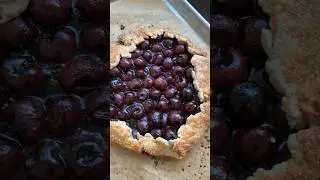 Cherry Galette… easy & delicious 🍒