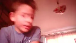 Телефон 2010 года