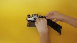 HOW TO: Create Lightleaks on 35mm FILM