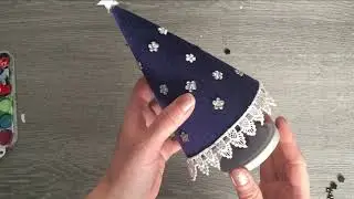 Елочка из картона за несколько минут, справится и ребёнок