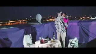 Трогательное предложение руки и сердца